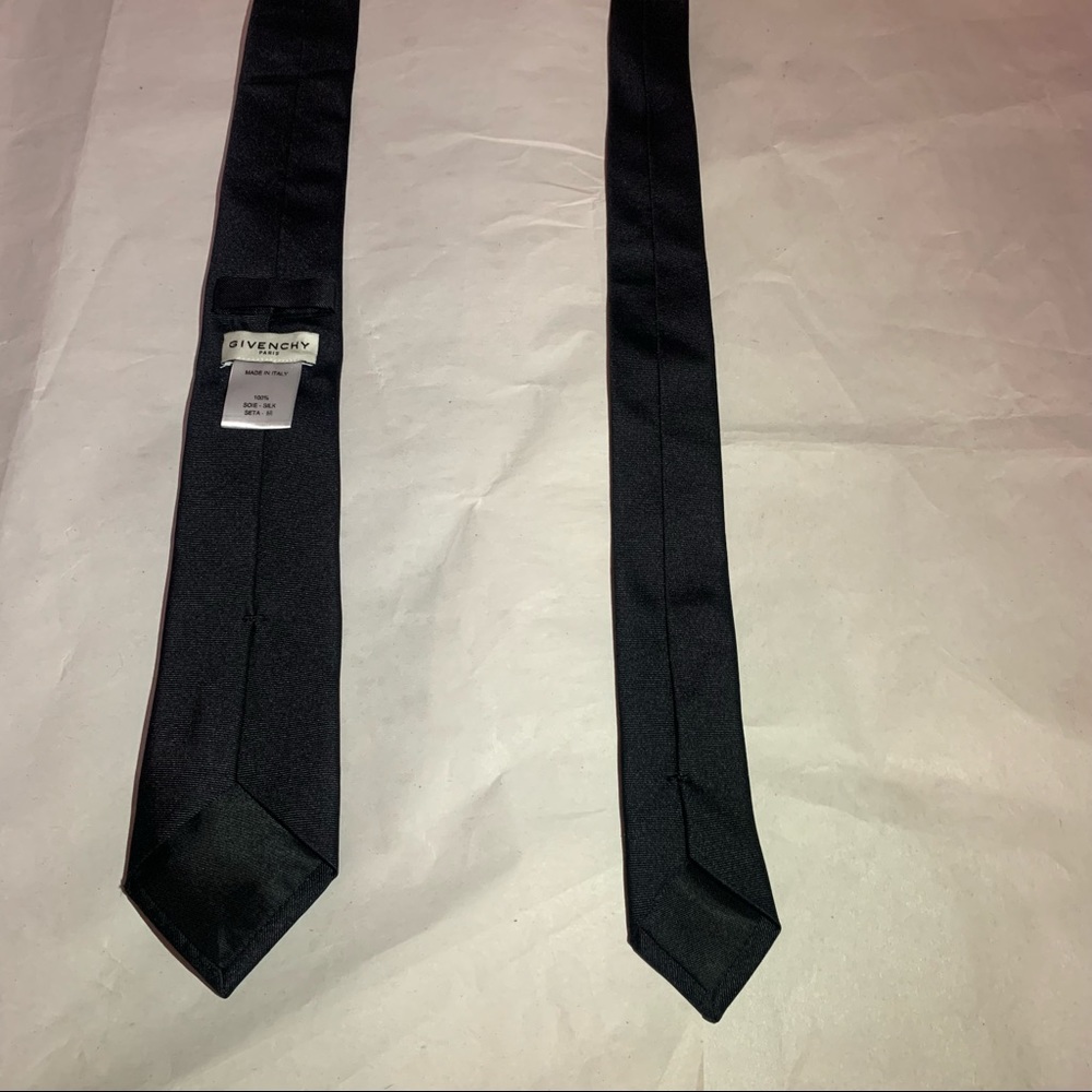Givenchy tie - Picture 7 of 9